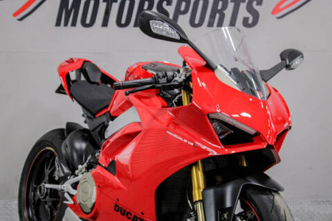 2018 Ducati Panigale V4 S