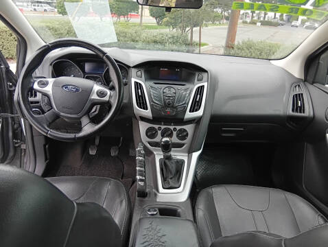 2013 Ford Focus SE