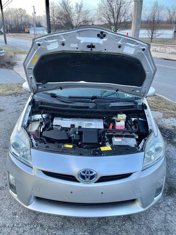 2011 Toyota Prius Two