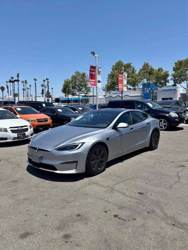 2025 Tesla Model S Plaid