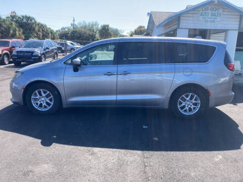 2017 Chrysler Pacifica LX