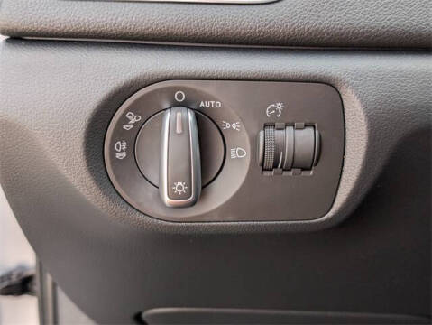 2018 Audi Q3 2.0T Premium