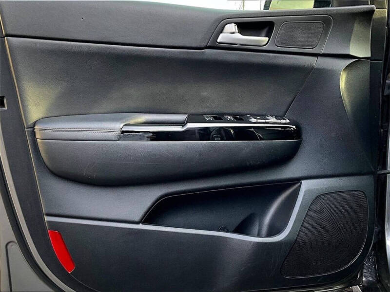 2018 Kia Sportage EX