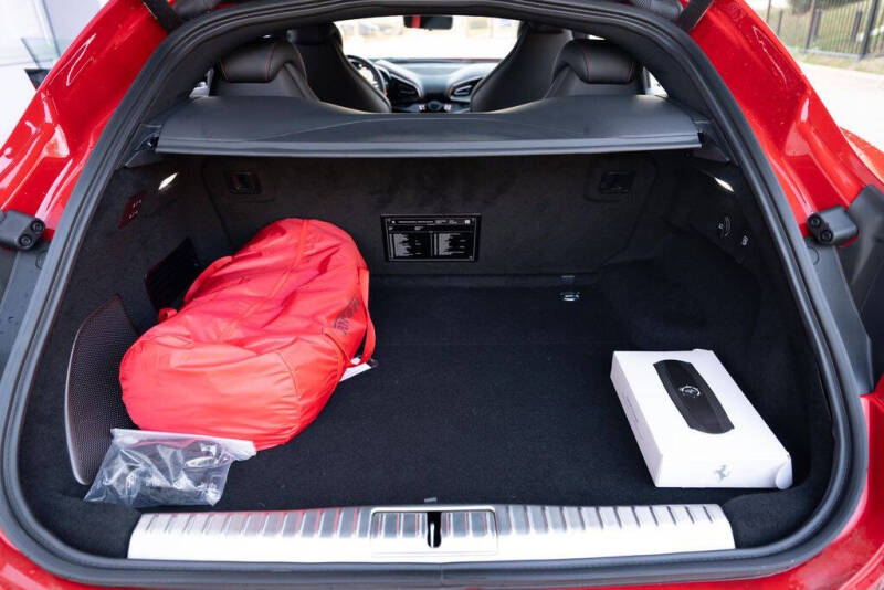 2025 Ferrari Purosangue