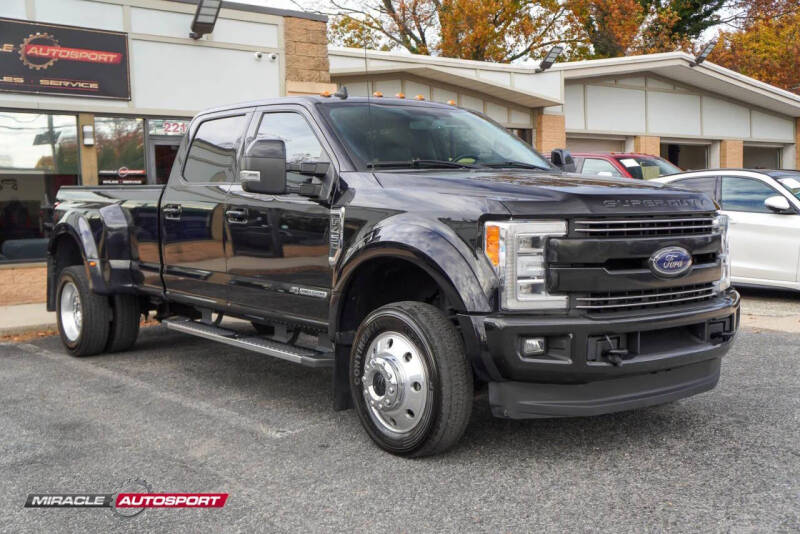 2019 Ford F-450 Super Duty Lariat