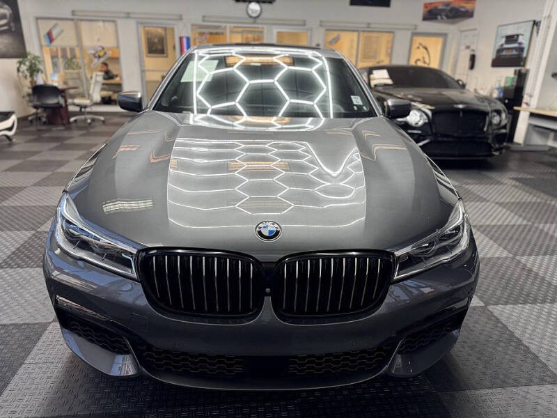 2017 BMW 7 Series 750i