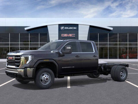 2025 GMC Sierra 3500HD CC Pro
