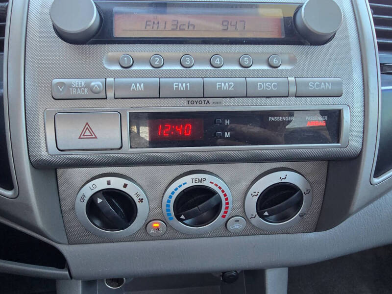 2005 Toyota Tacoma PreRunner V6