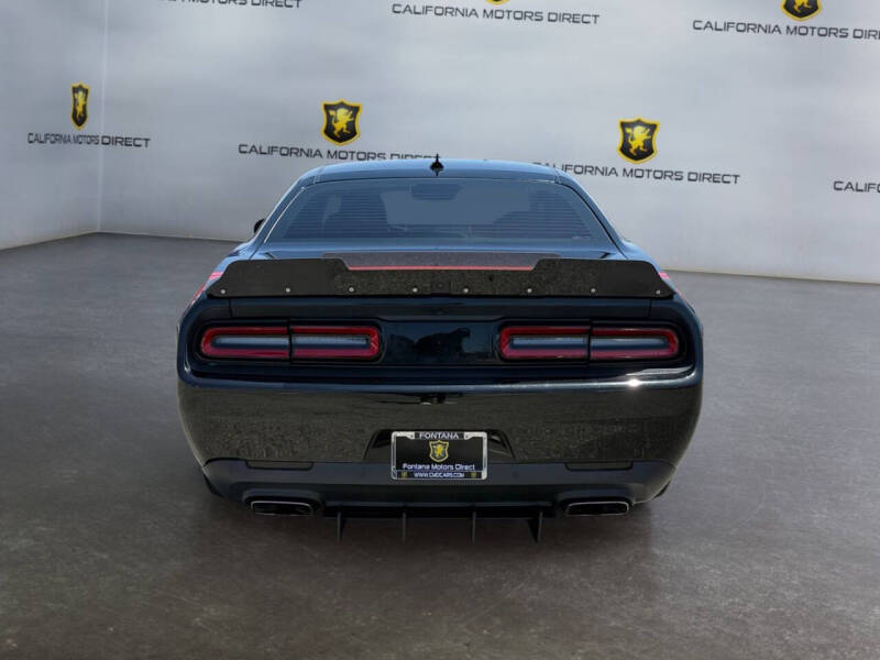 2016 Dodge Challenger R/T Scat Pack