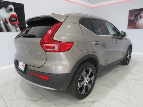 2021 Volvo XC40 T4 Inscription