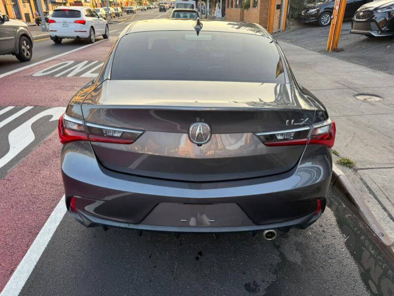 2019 Acura ILX w/Premium
