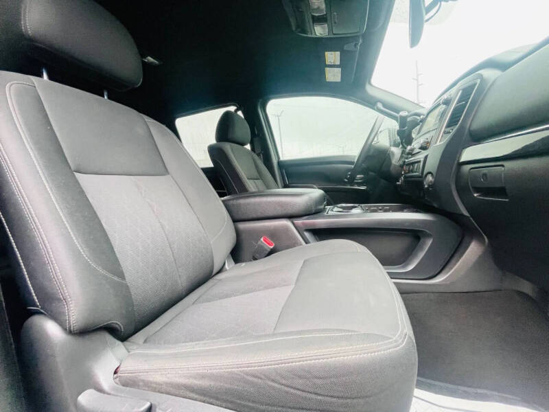 2018 Nissan Titan XD