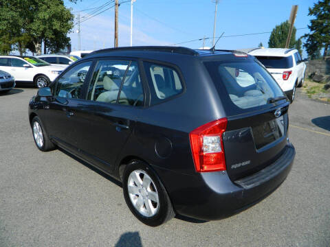 2008 Kia Rondo LX