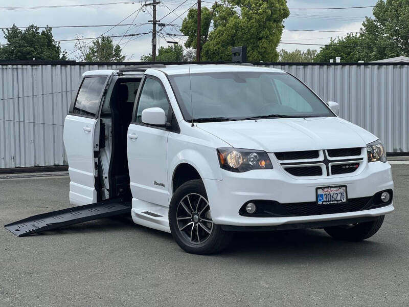 2019 Dodge Grand Caravan GT