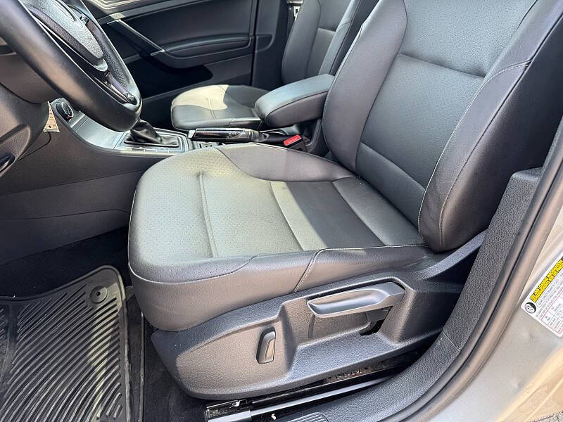 2015 Volkswagen Golf