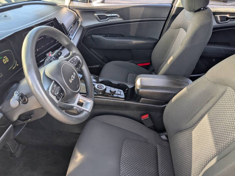 2023 Kia Sportage Hybrid LX