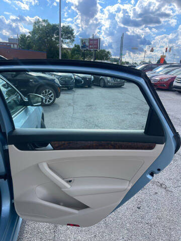 2013 Volkswagen Passat TDI SEL Premium