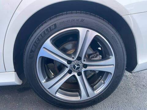 2019 Mercedes-Benz E-Class E 300