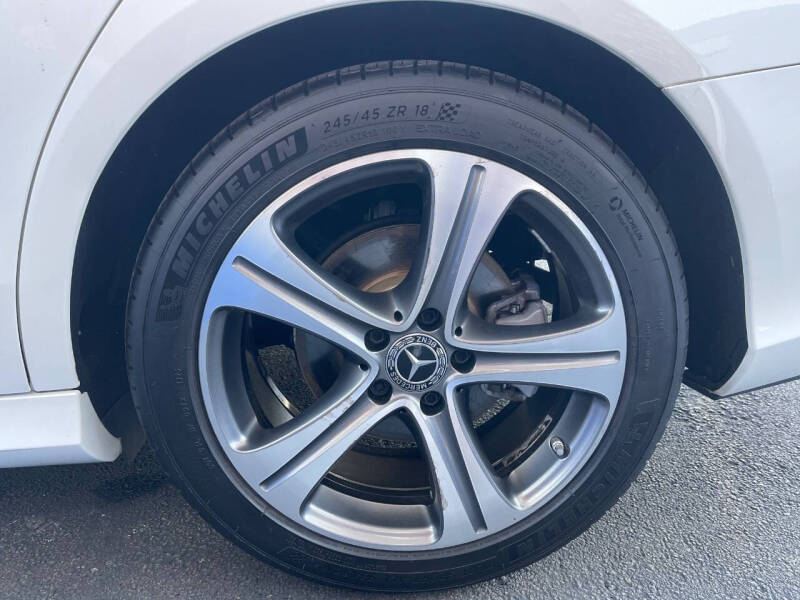 2019 Mercedes-Benz E-Class E 300