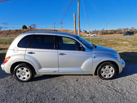 2004 Chrysler PT Cruiser for sale at CAR-MART AUTO SALES in Maryville TN