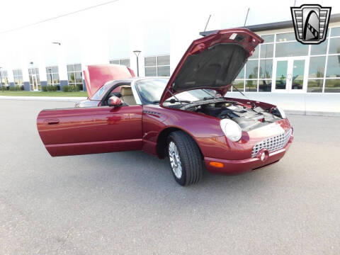 2004 Ford Thunderbird Deluxe
