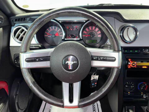 2005 Ford Mustang