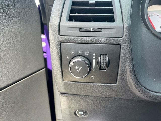 2013 Dodge Challenger 25