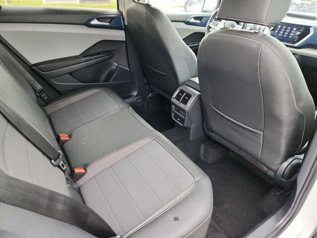 2024 Volkswagen Taos SE