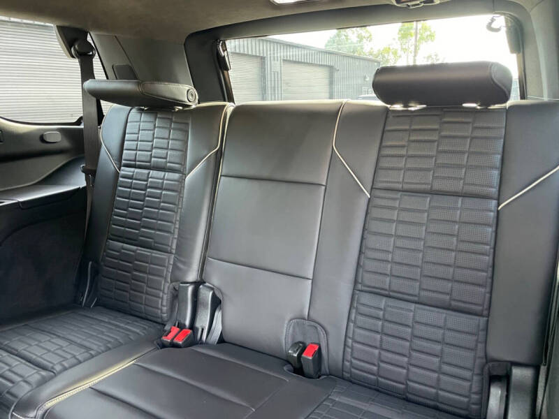 2023 Cadillac Escalade-V