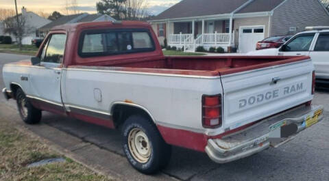 1988 Dodge D100 Pickup