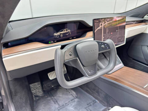 2022 Tesla Model S