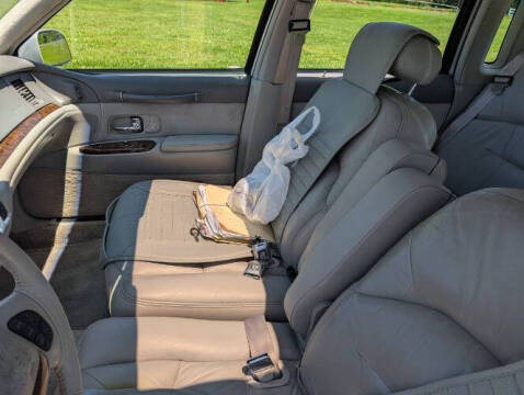 1995 Lincoln Town Car Signature