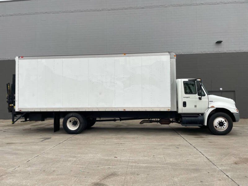 2009 International DURASTAR - 24 FEET BOX TRUCK for sale at National Auto Group in Houston TX