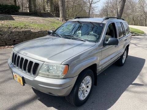 2002 Jeep Grand Cherokee for sale at Advantage Auto Sales & Imports Inc in Loves Park IL