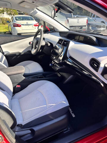 2018 Toyota Prius Two