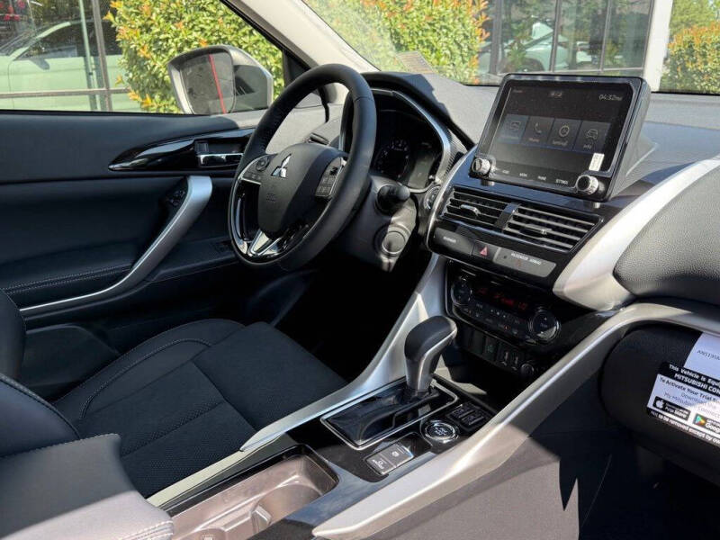 2026 Mitsubishi Eclipse Cross SE