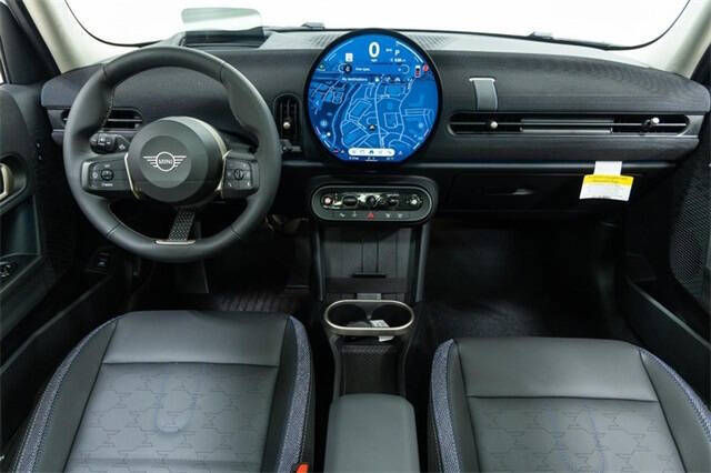 2025 MINI Hardtop 4 Door Cooper S Signature Trim