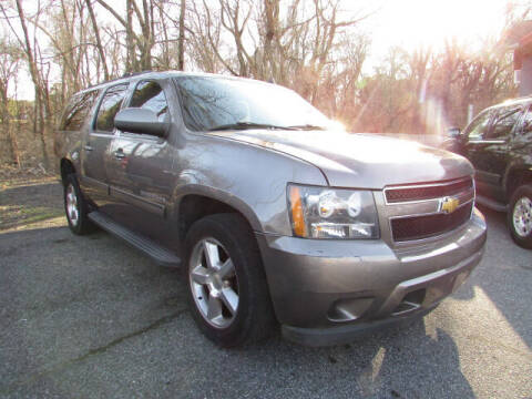 2013 Chevrolet Suburban for sale at Auto Outlet Of Vineland in Vineland NJ