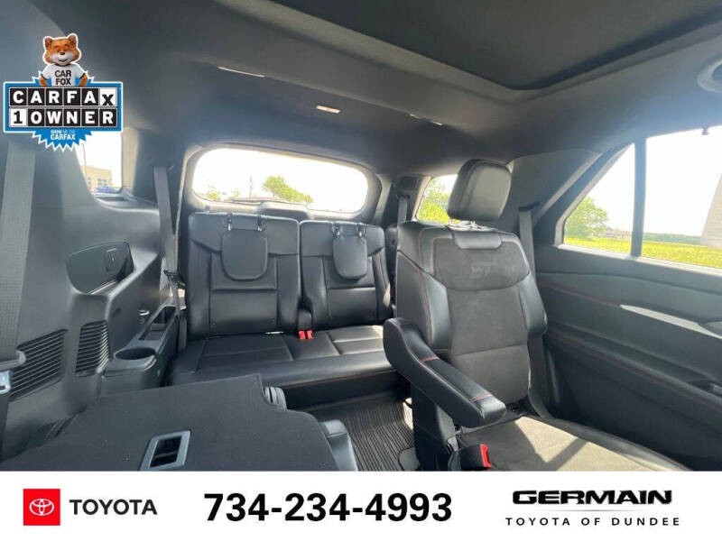 2025 Ford Explorer ST