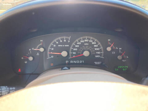 2004 Ford Expedition XLT NBX