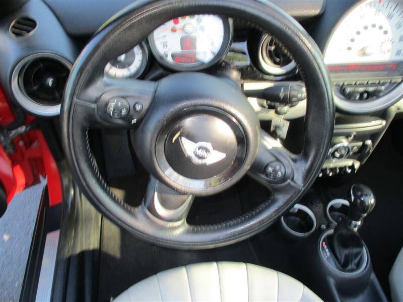 2013 MINI Convertible Cooper