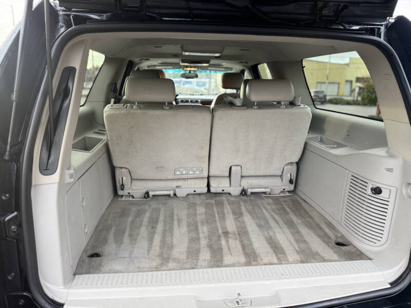 2011 Chevrolet Suburban LTZ