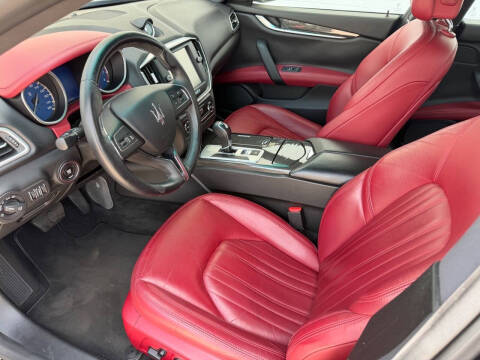 2016 Maserati Ghibli S