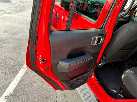 2023 Jeep Gladiator Overland