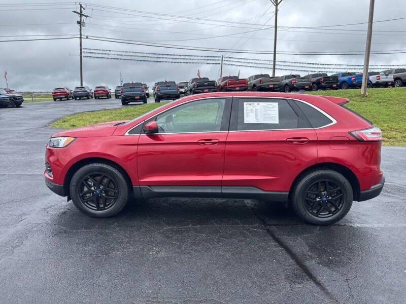 2022 Ford Edge SEL