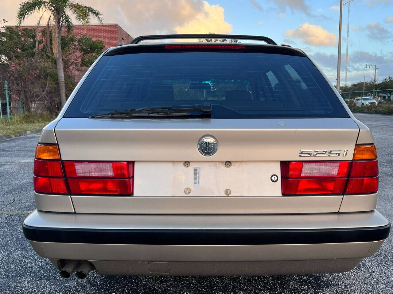 1995 BMW 5 Series  - $13,900