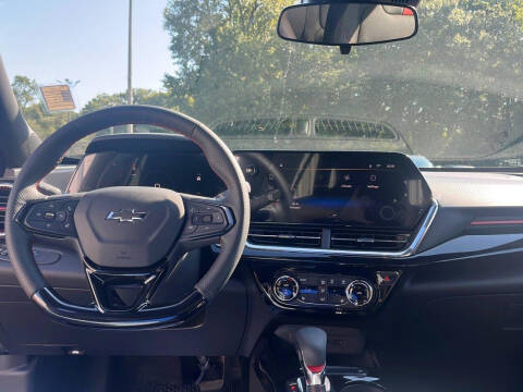 2025 Chevrolet Trax RS