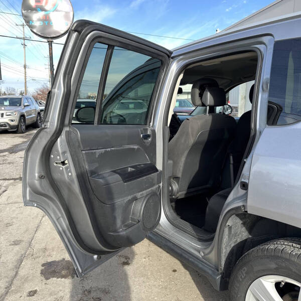 2016 Jeep Compass Sport