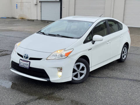 2015 Toyota Prius Two