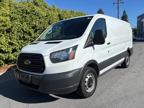 2017 Ford Transit 150